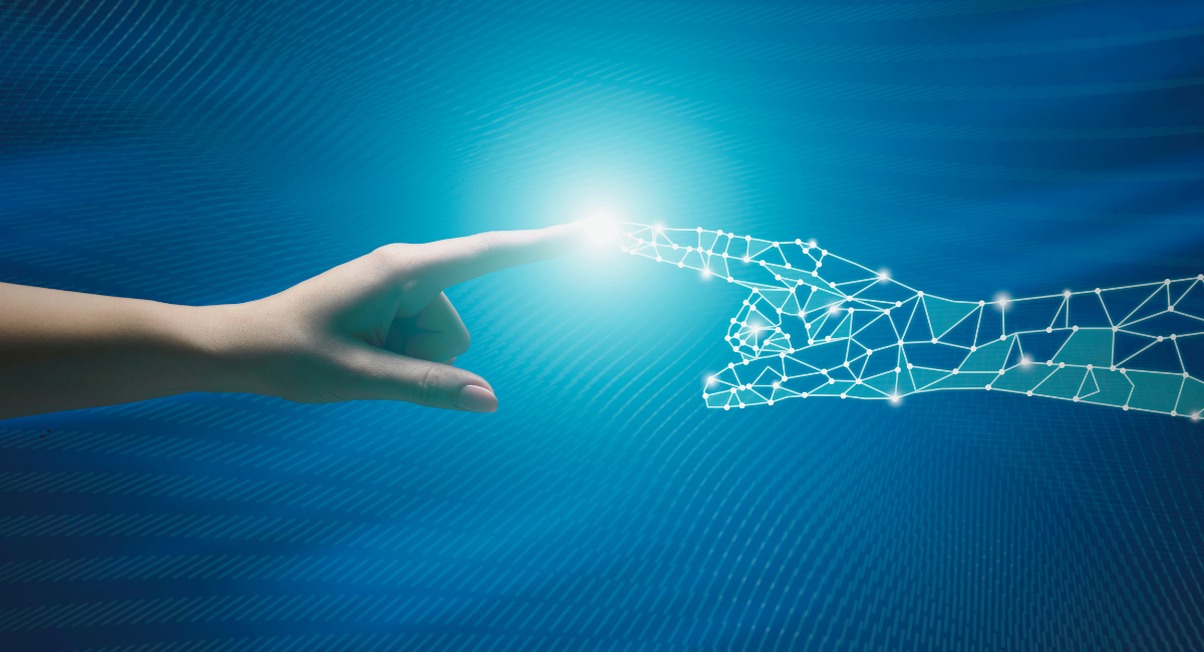 Main humaine et main numerique en reseau se touchant illustrant l intelligence artificielle